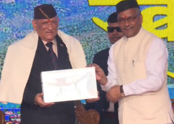 सीमावर्ती क्षेत्रों में राज्य सरकार के साथ काम कर रही सेना